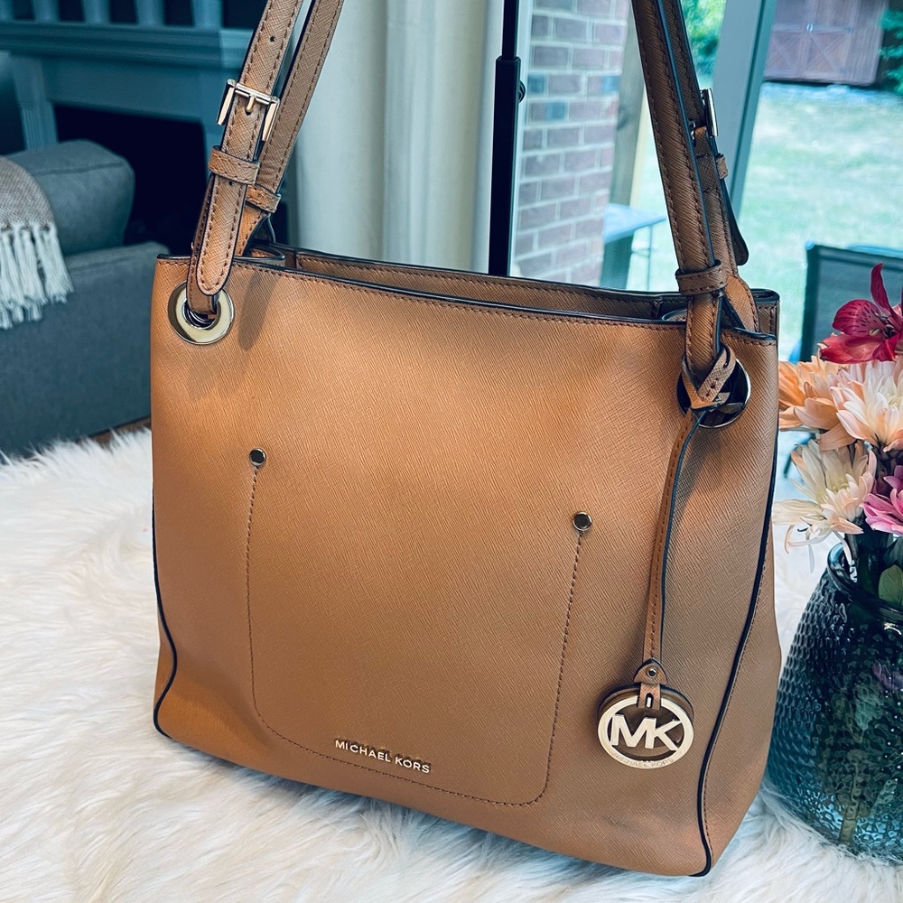 Michael Michael Kors Acorn Leather Walsh Medium Shoulder Tote View 5